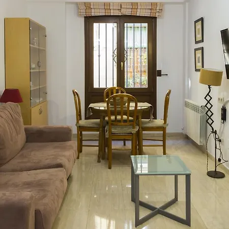 Moira Apartment